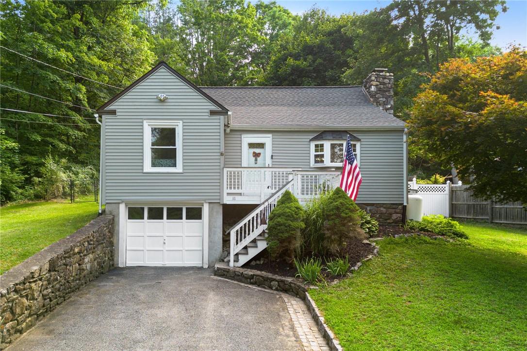 11 Allison Drive