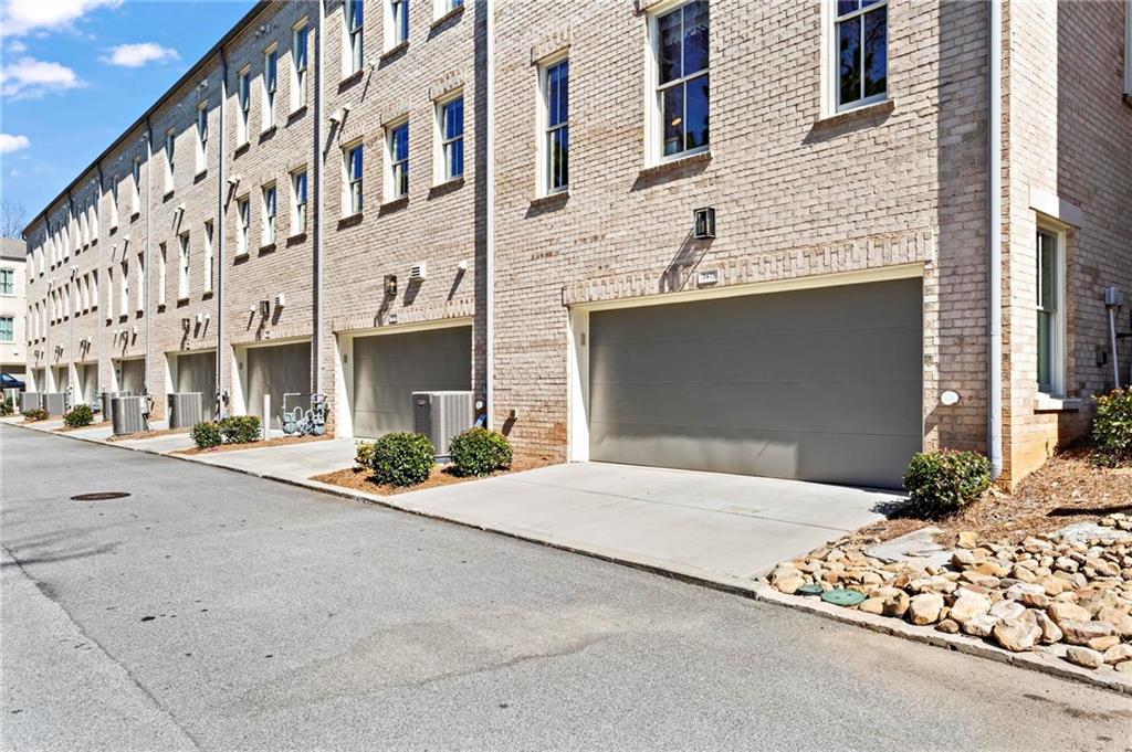 3475 Landen Pine Court NE
