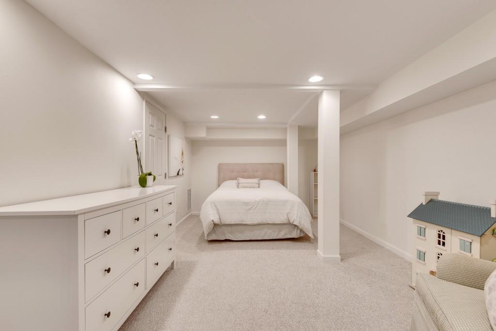 1448 Diamond Head Circle