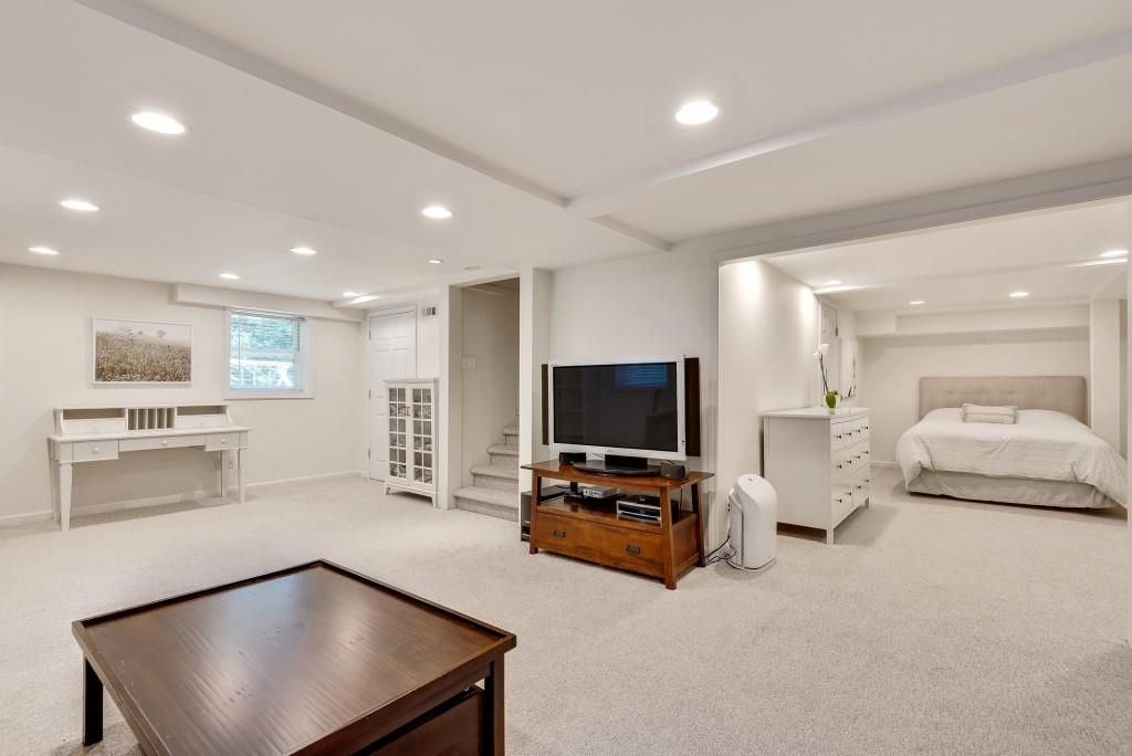 1448 Diamond Head Circle