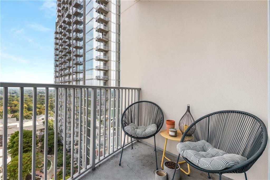 860 Peachtree Street NE Unit 2001