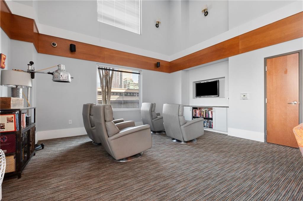 860 Peachtree Street NE Unit 2001