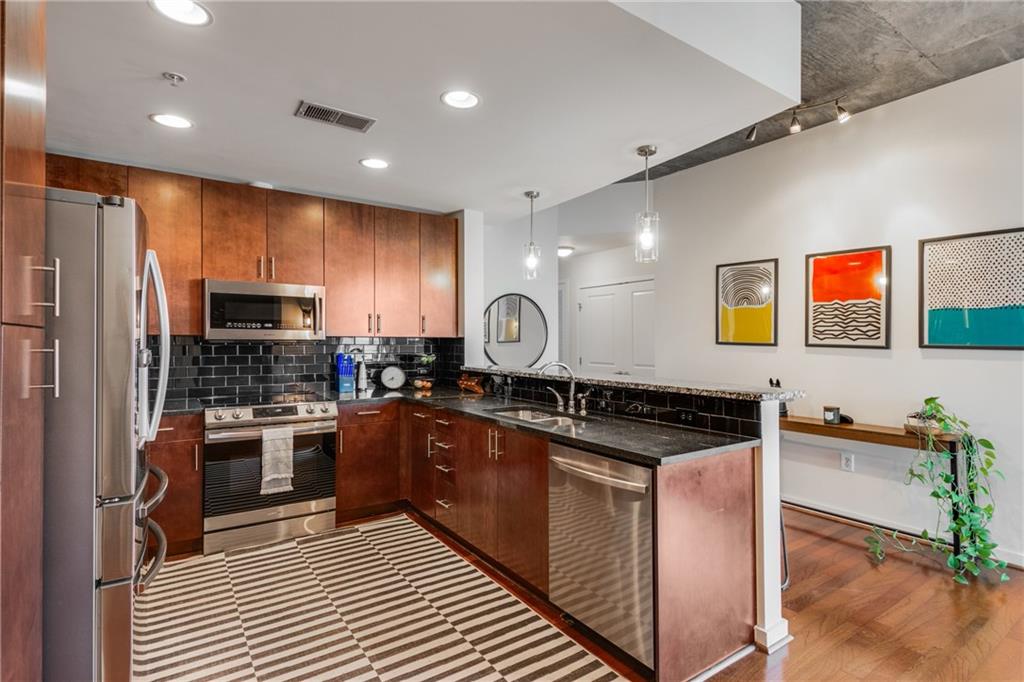 860 Peachtree Street NE Unit 2001