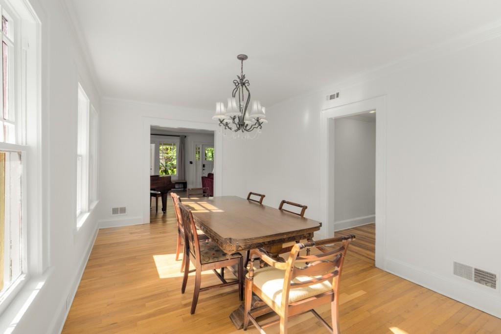 374 8th Street NE