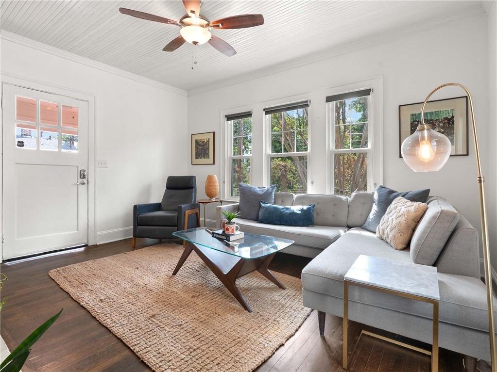 952 Northern Avenue SE