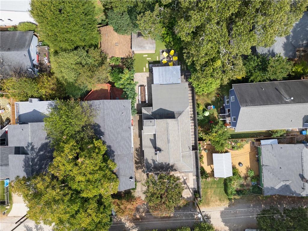 952 Northern Avenue SE