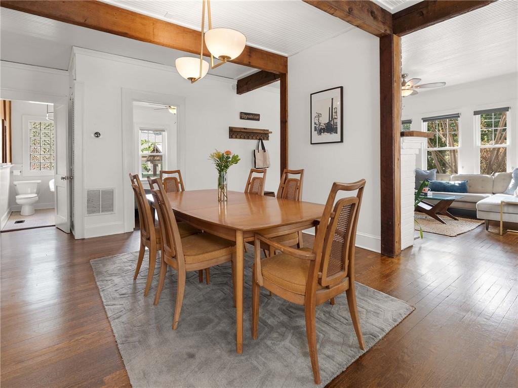 952 Northern Avenue SE