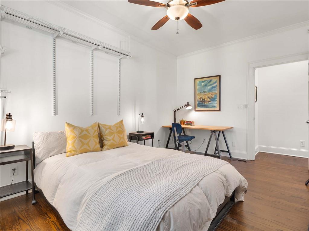 952 Northern Avenue SE