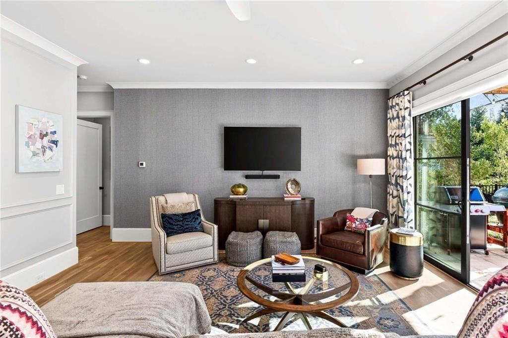 1069 Cumberland Road NE