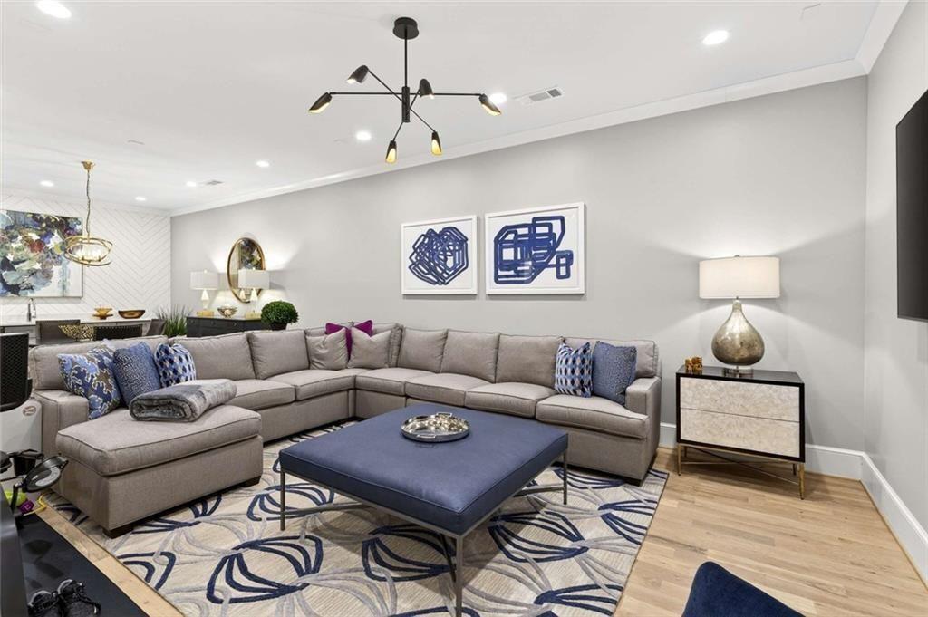 1069 Cumberland Road NE