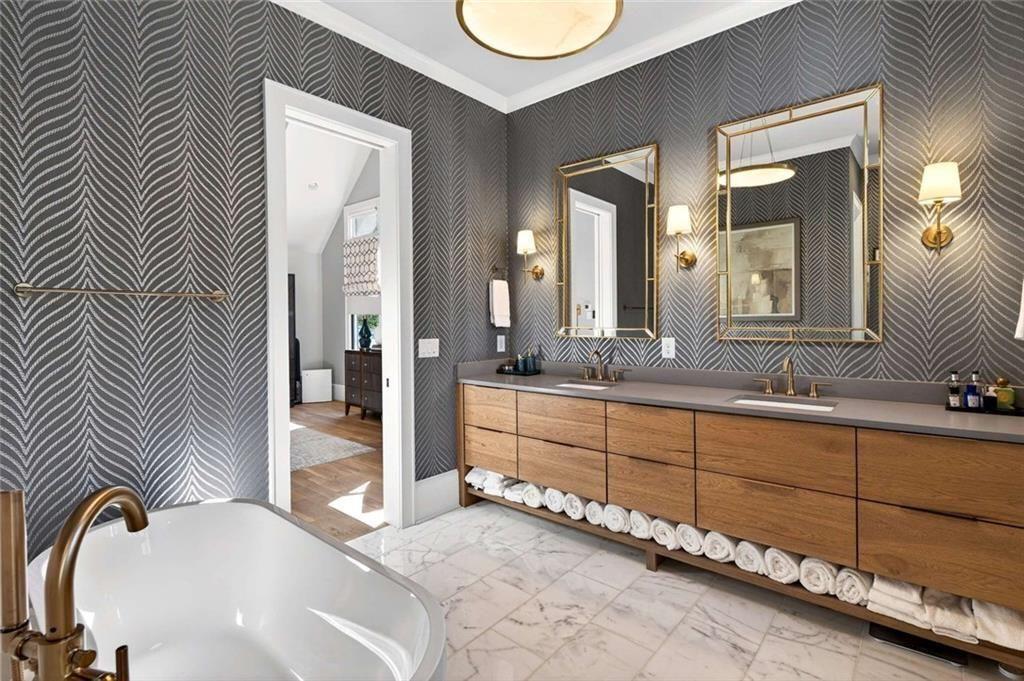 1069 Cumberland Road NE