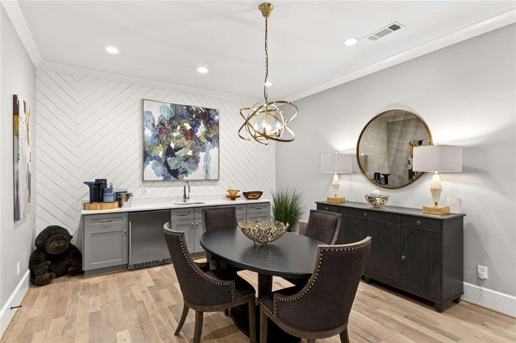 1069 Cumberland Road NE