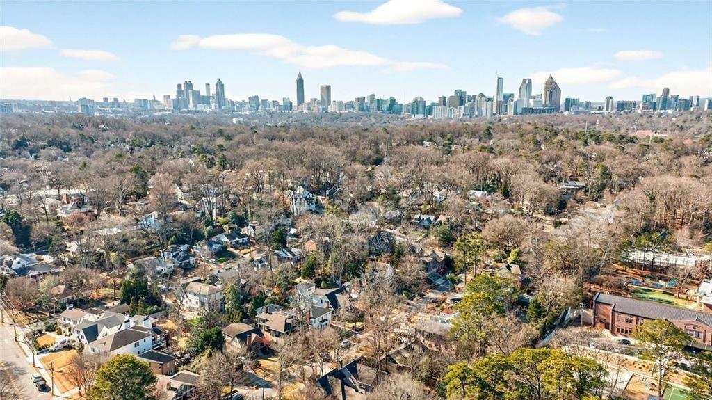 1069 Cumberland Road NE