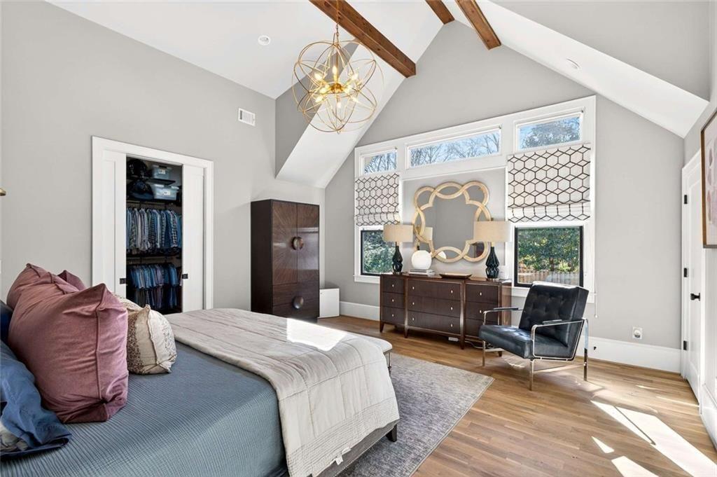 1069 Cumberland Road NE