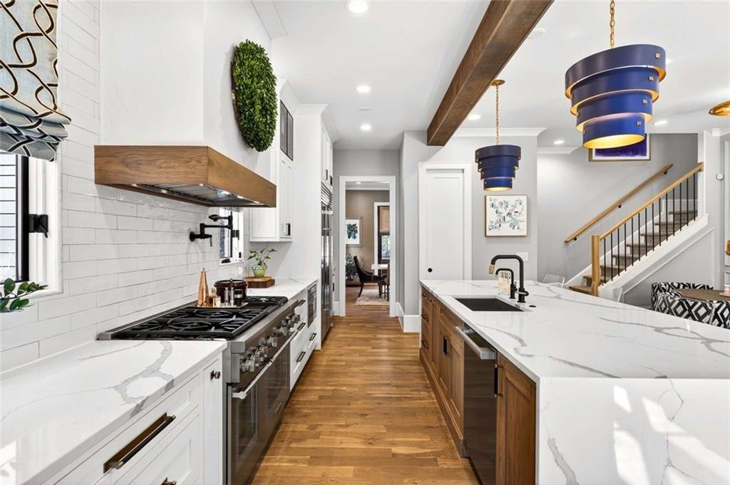 1069 Cumberland Road NE