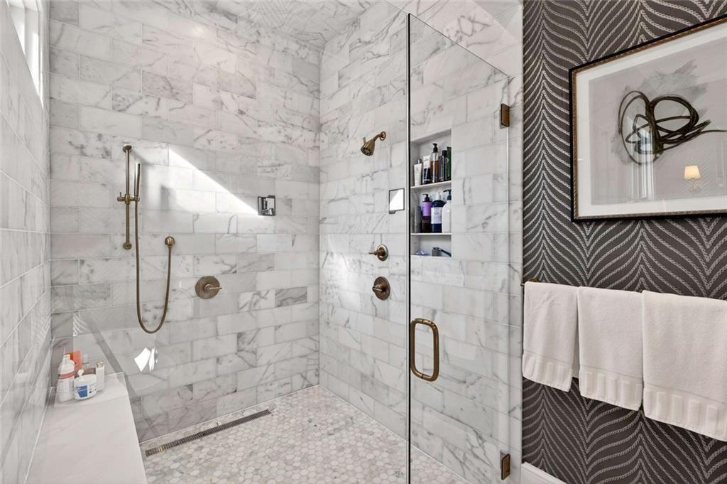 1069 Cumberland Road NE