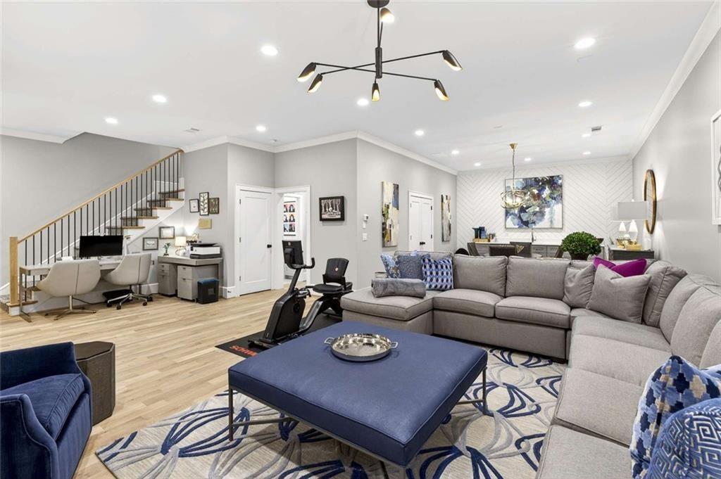 1069 Cumberland Road NE