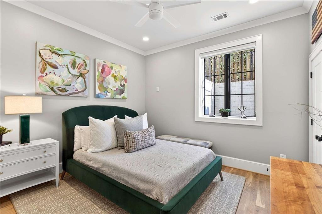 1069 Cumberland Road NE