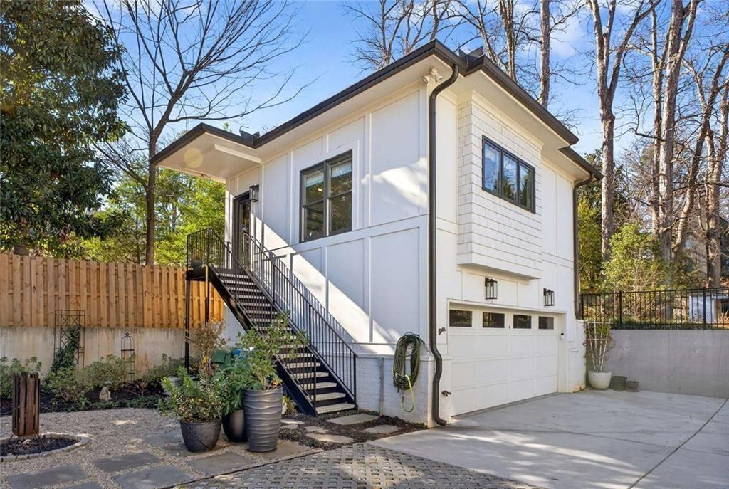 1069 Cumberland Road NE