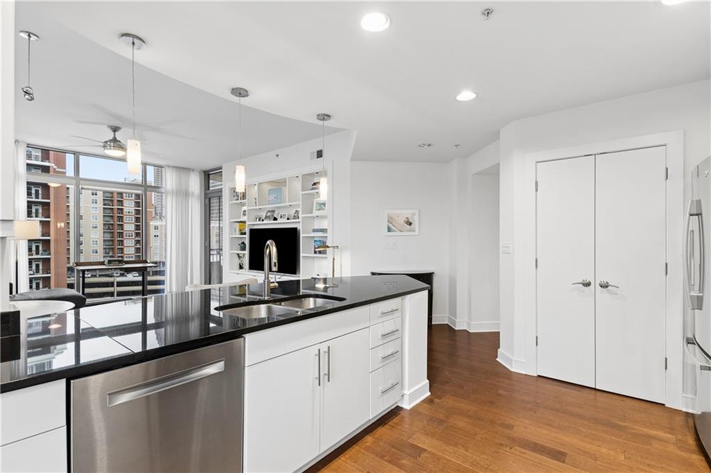 222 12th Street Unit 1503
