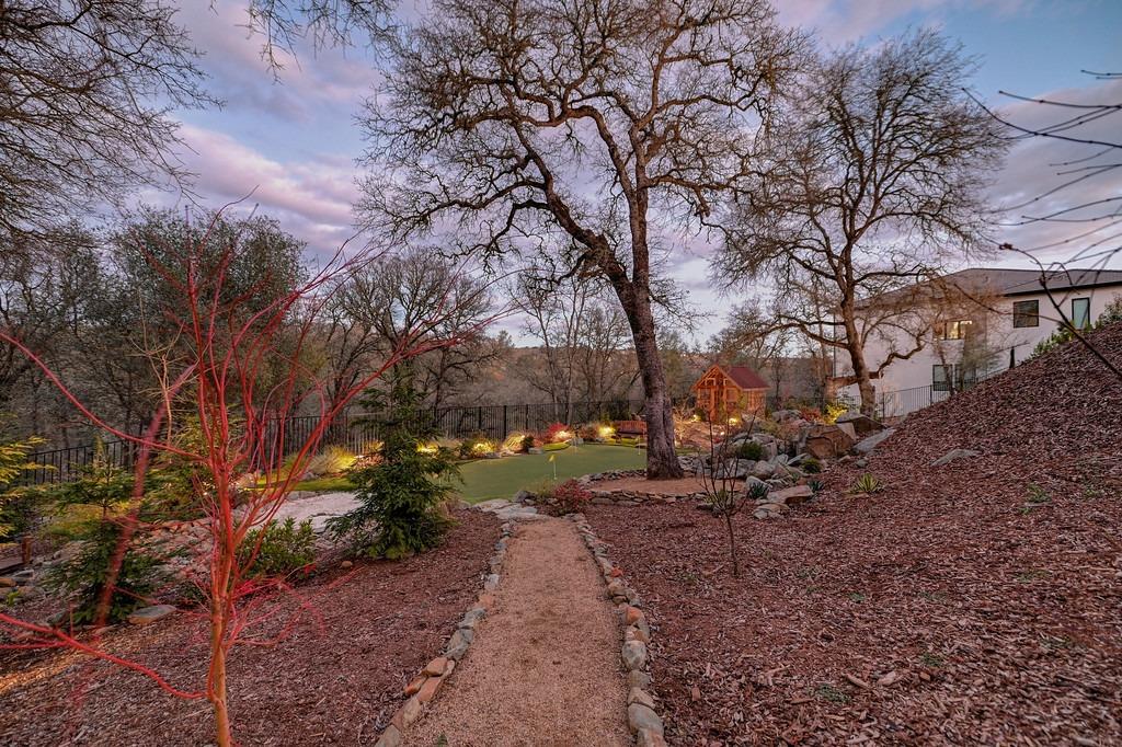 1161 Lomond Drive