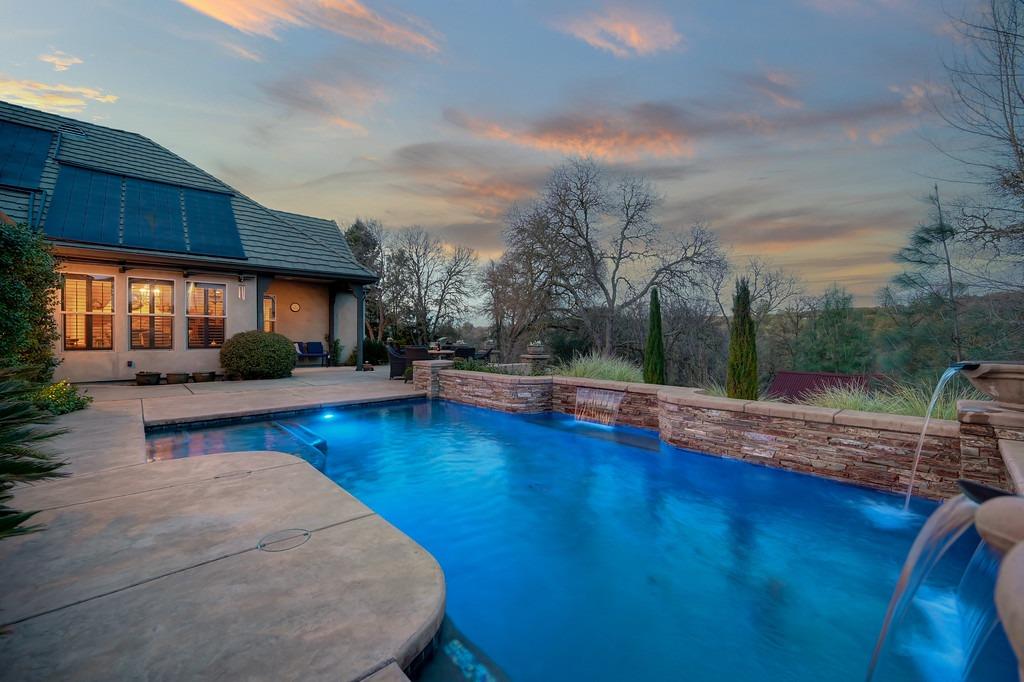 1161 Lomond Drive