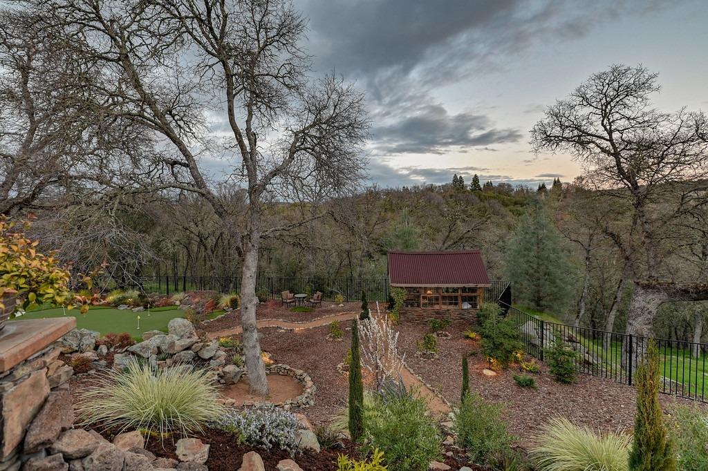 1161 Lomond Drive