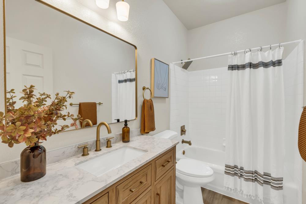 245 Ashwood Court
