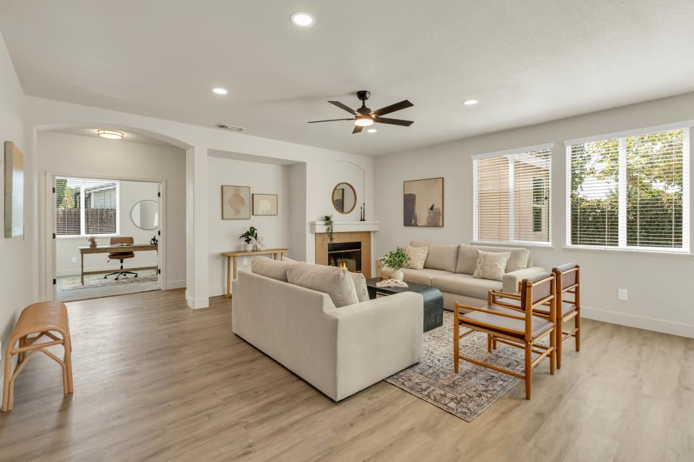245 Ashwood Court