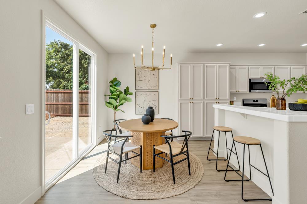 245 Ashwood Court