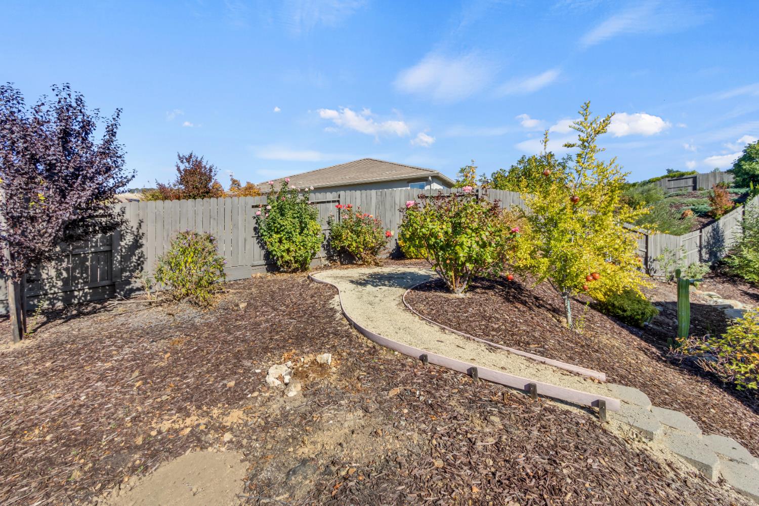 5076 Trailside Drive