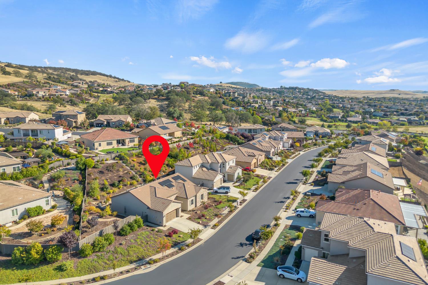 5076 Trailside Drive