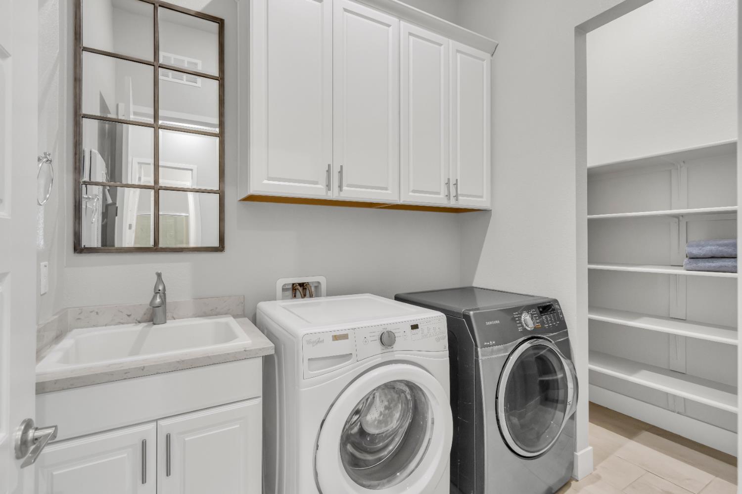 5076 Trailside Drive