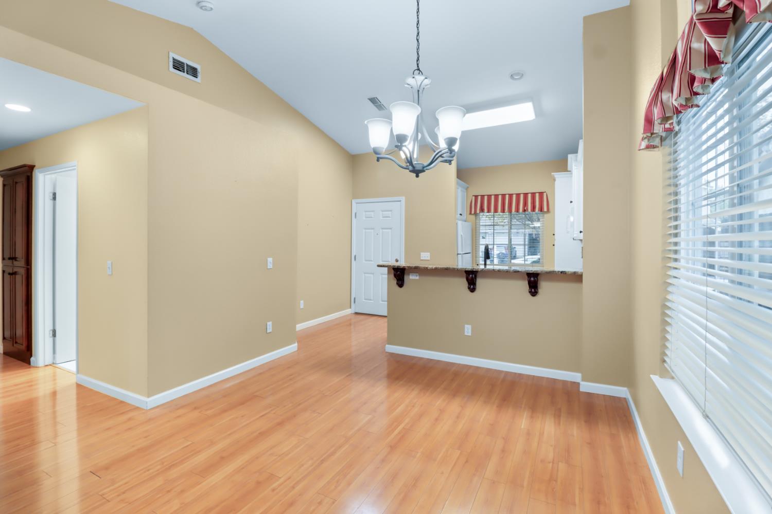 1421 Vigo Court