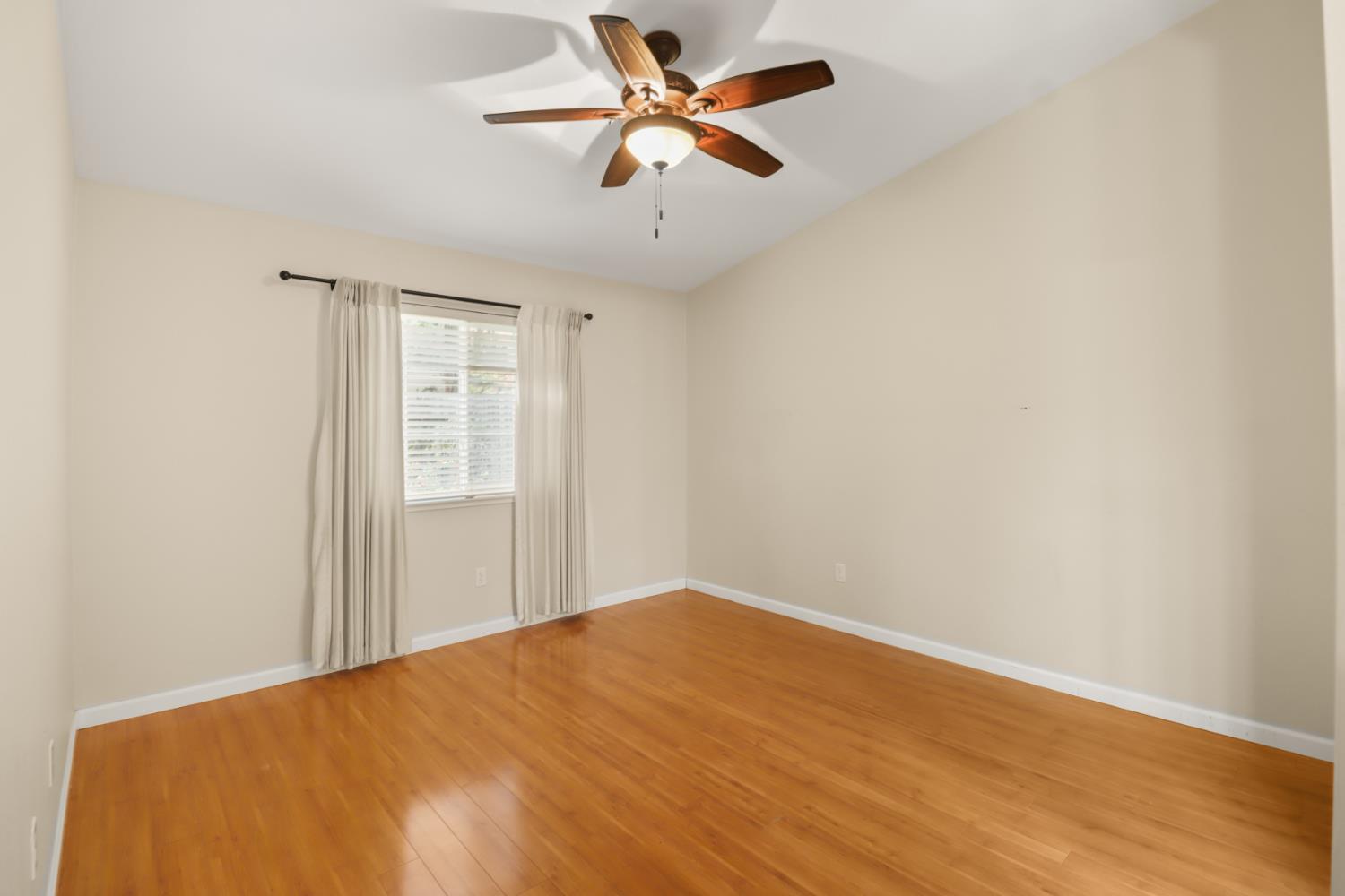 1421 Vigo Court