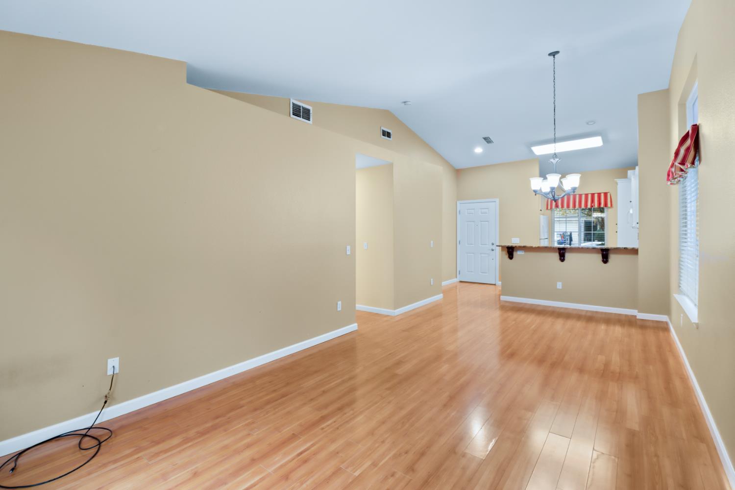 1421 Vigo Court
