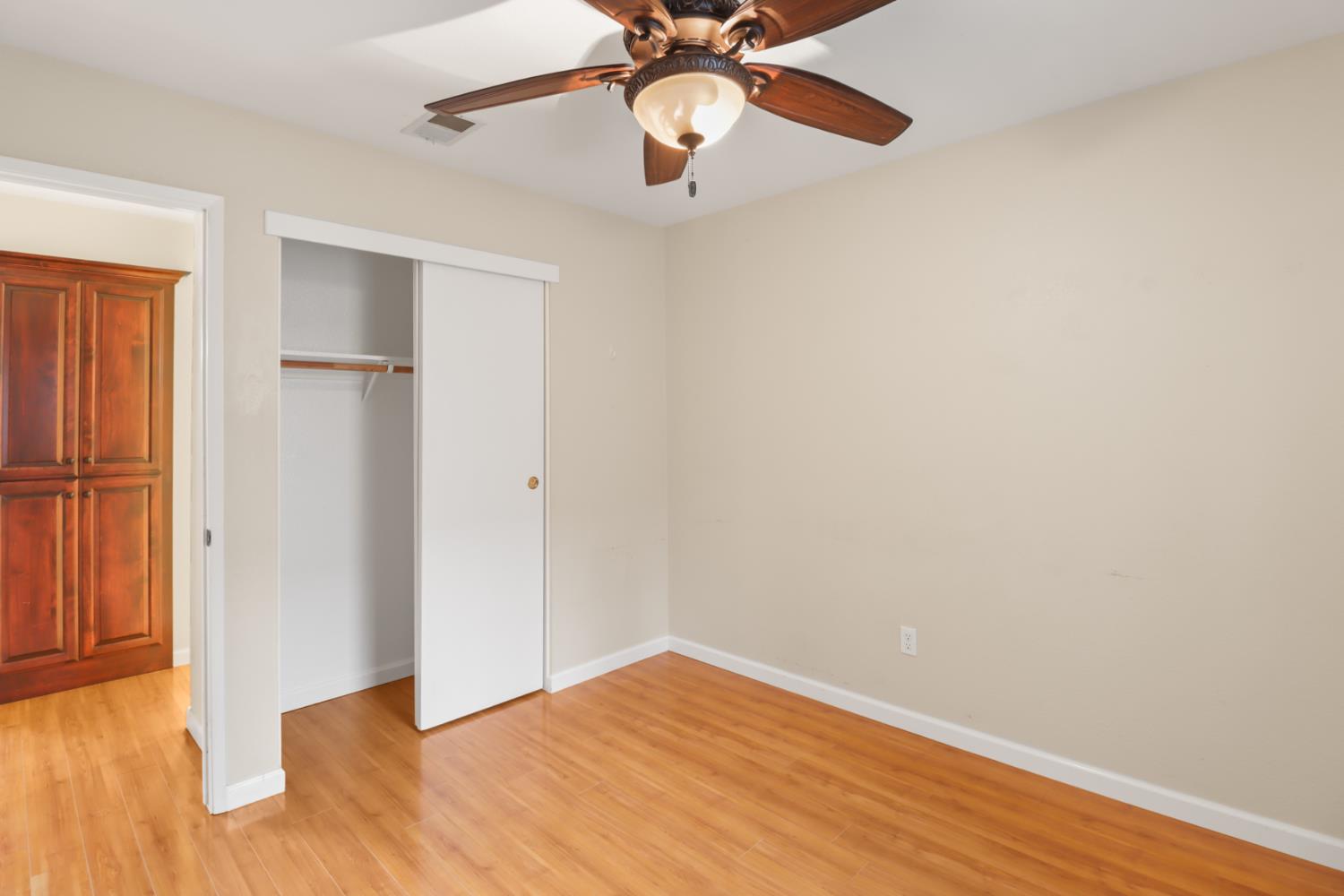 1421 Vigo Court