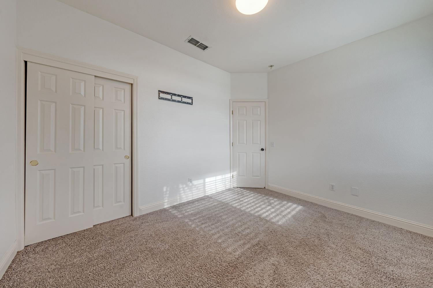 9904 Prairie Dunes Way