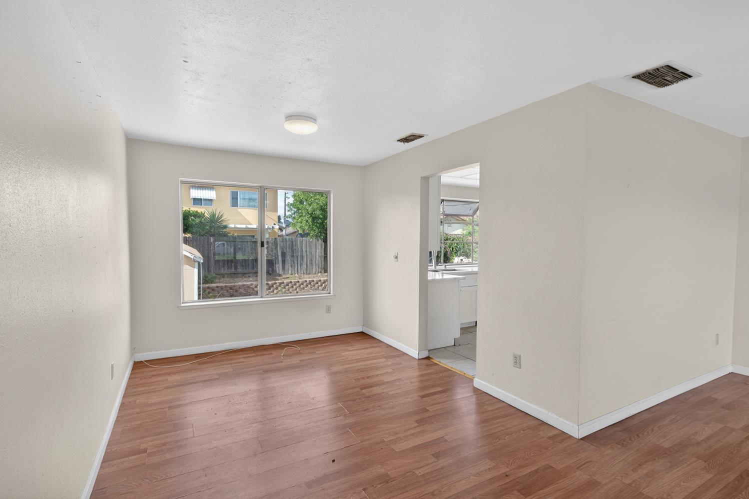 6875 Rancho Pico Way