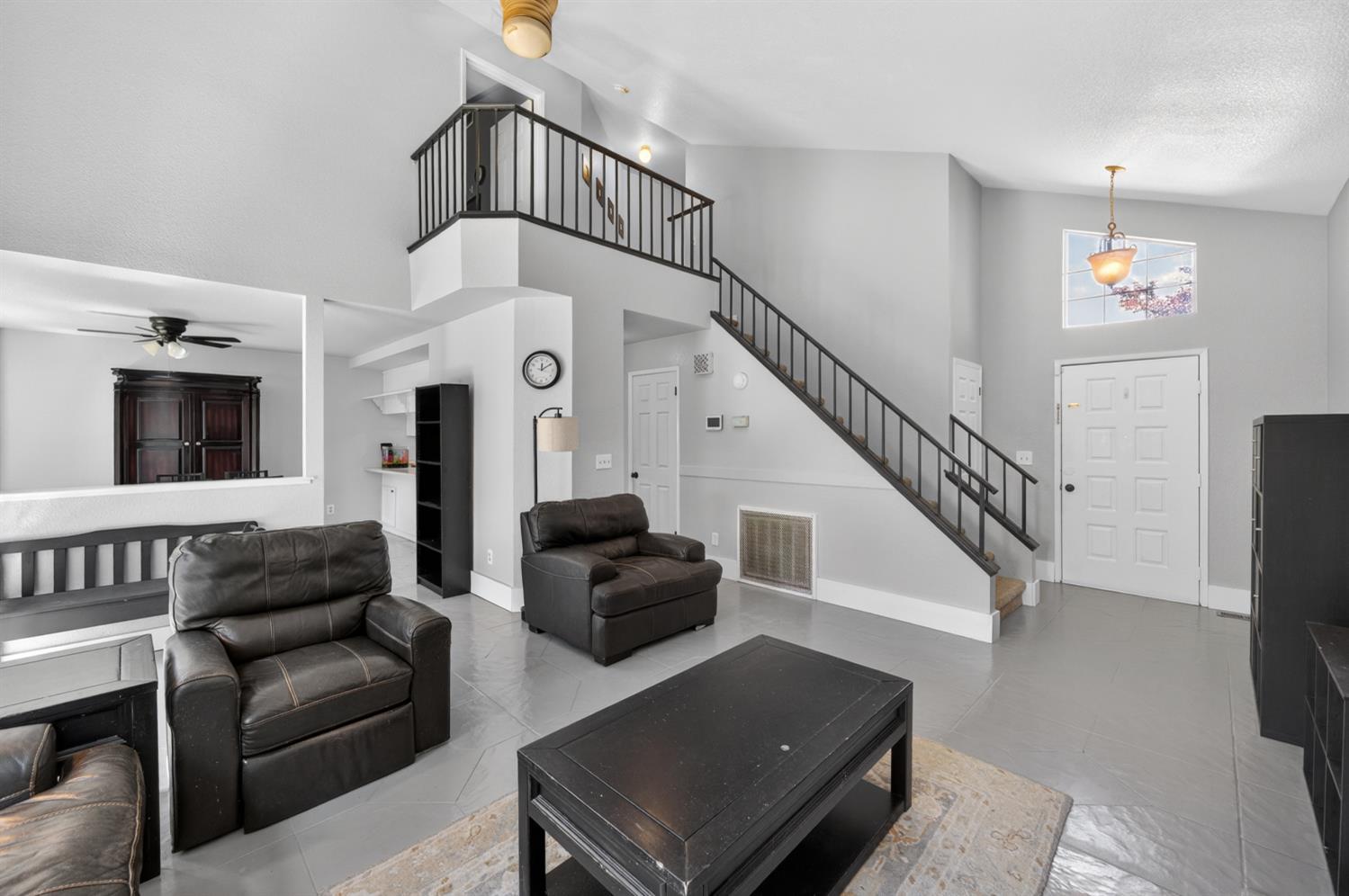 153 Creekside Circle