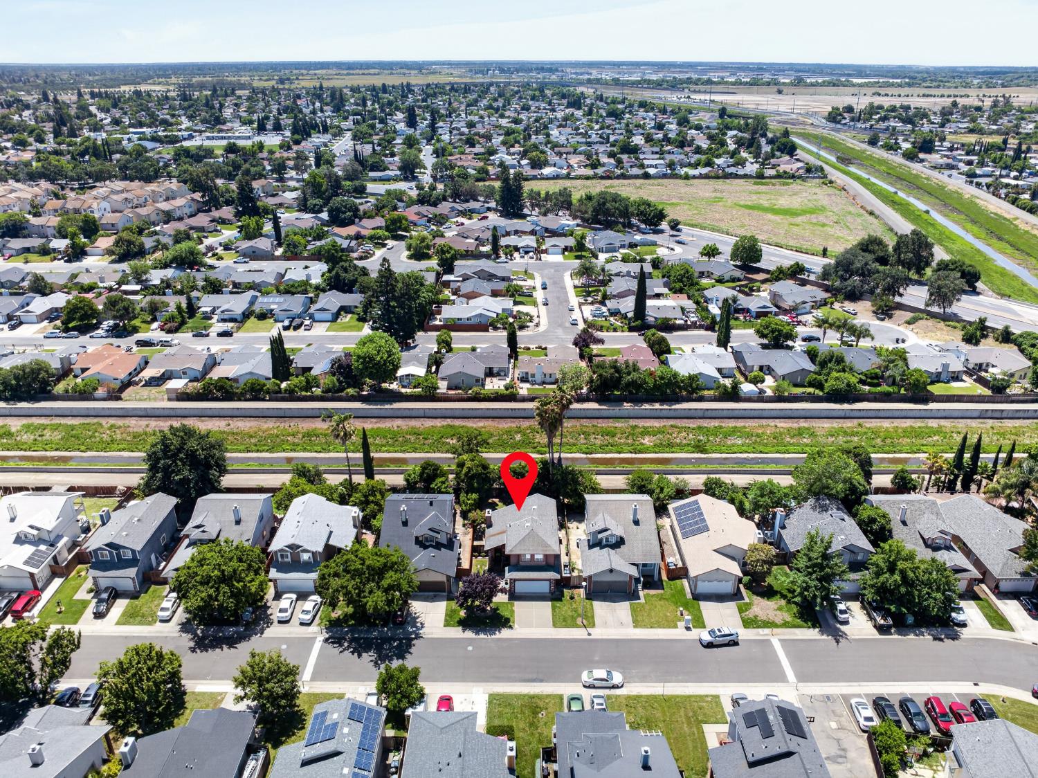 153 Creekside Circle