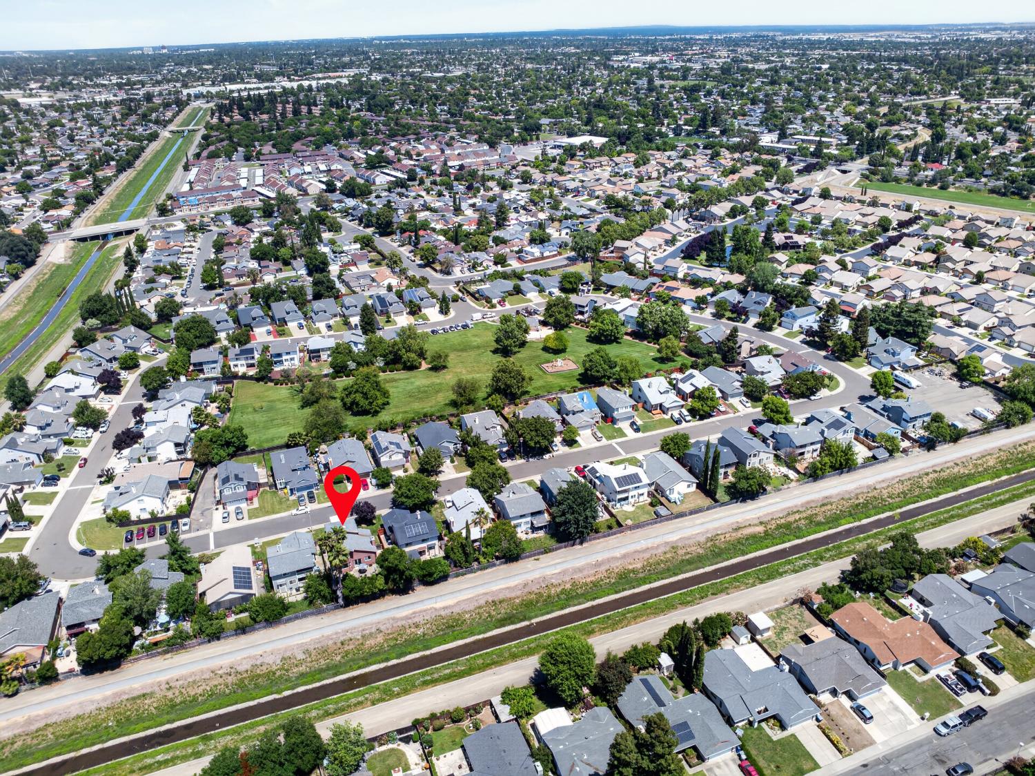 153 Creekside Circle