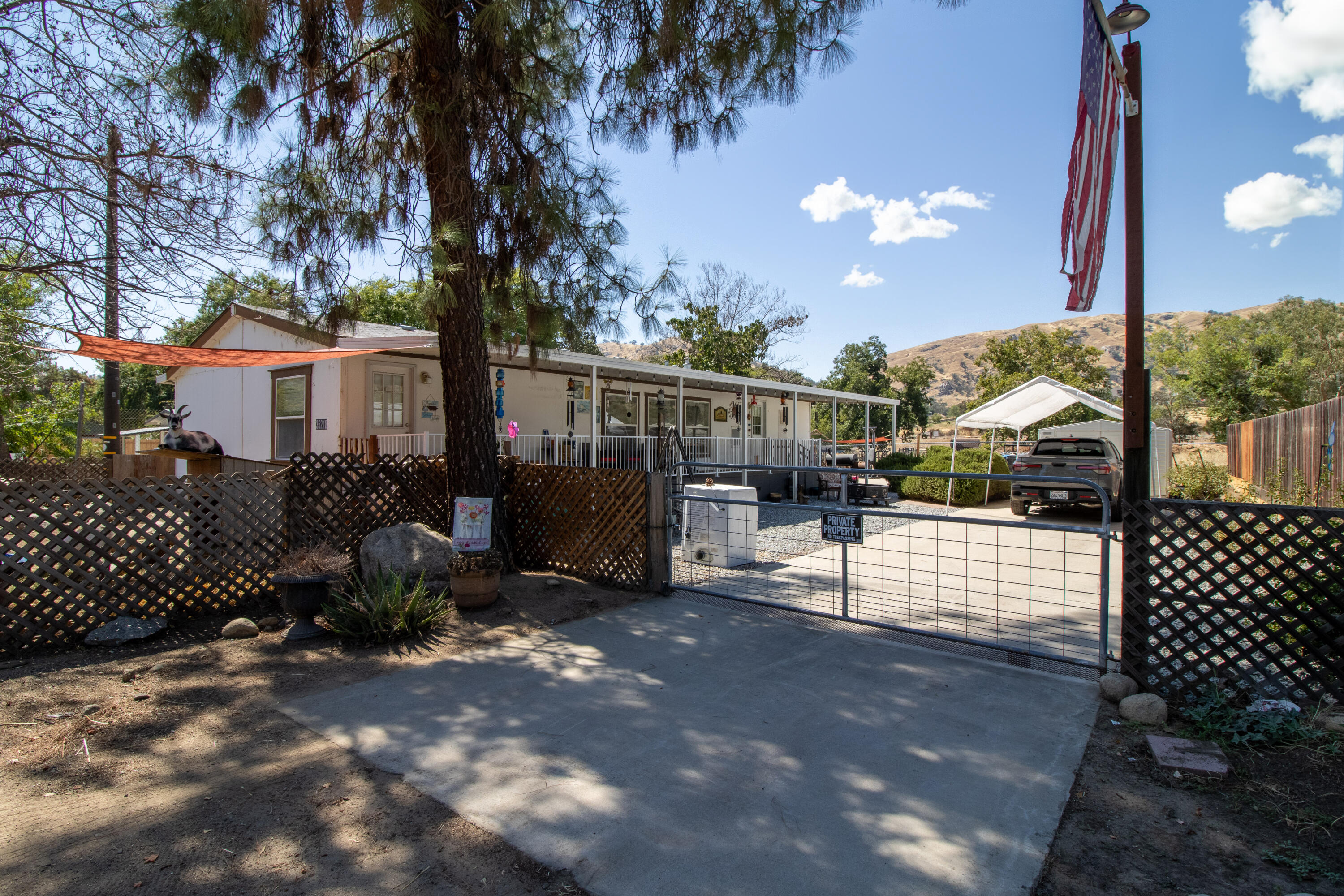 35218 Tule River Drive