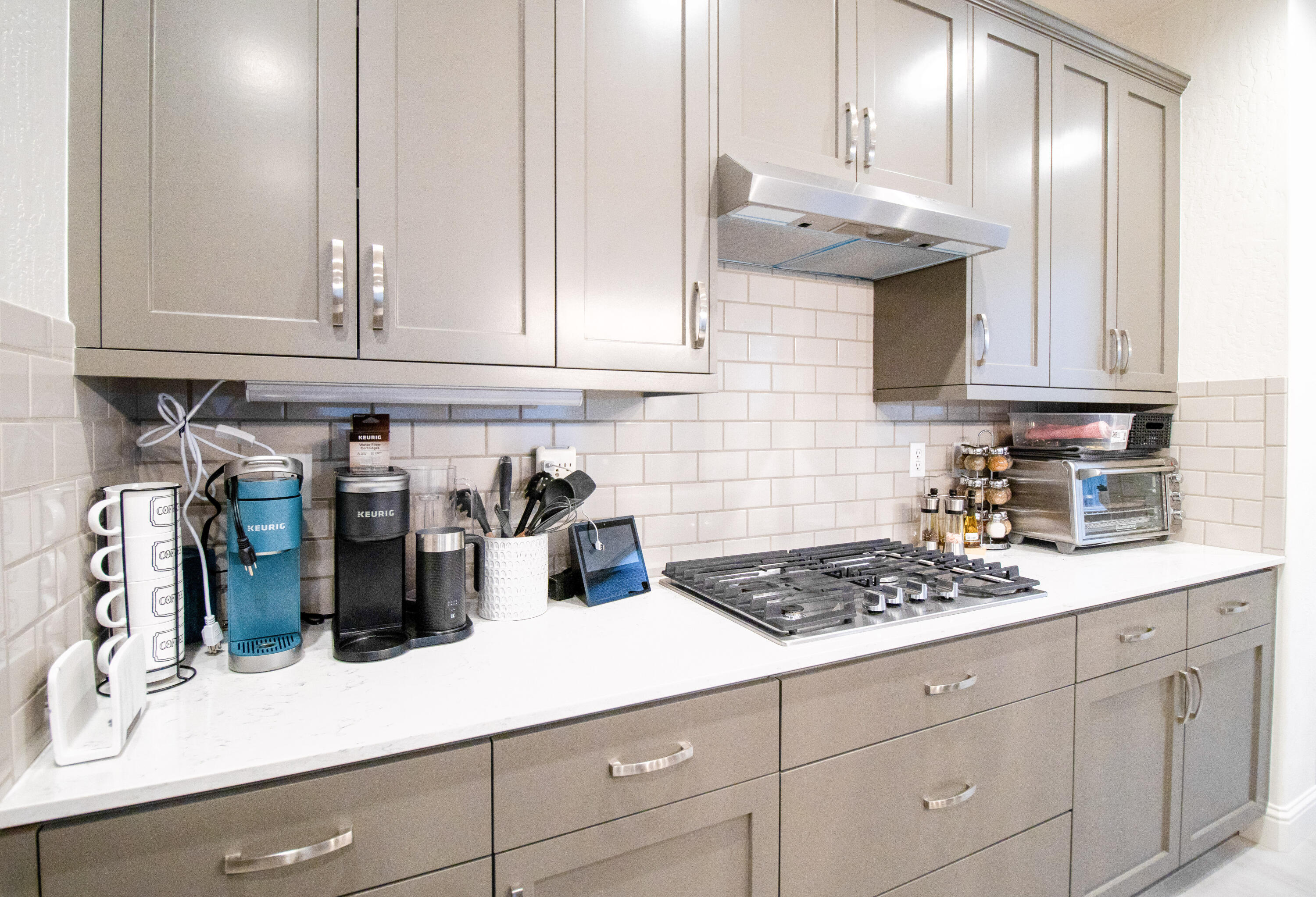 3331 W Venice Avenue