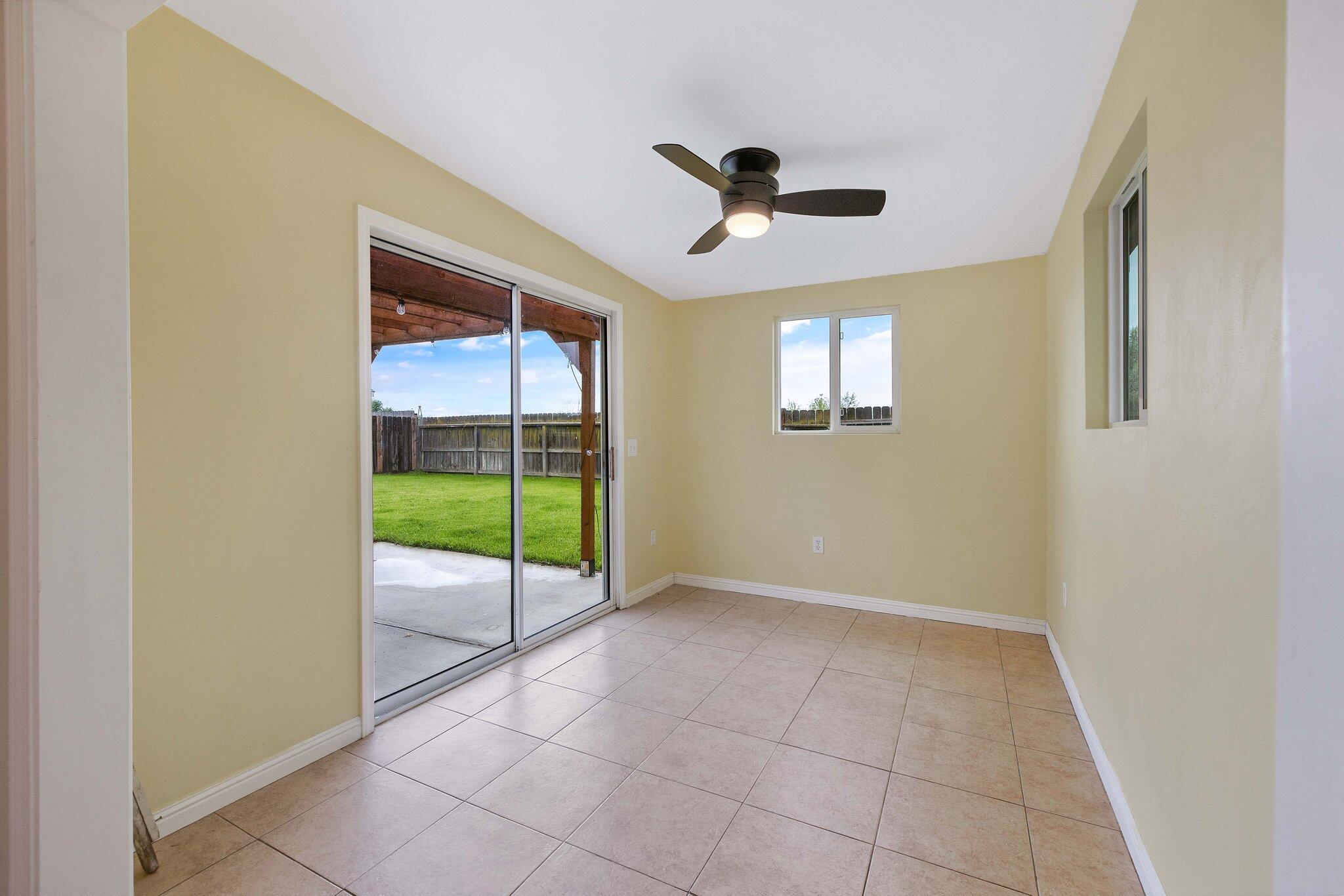 1677 River Springs Avenue