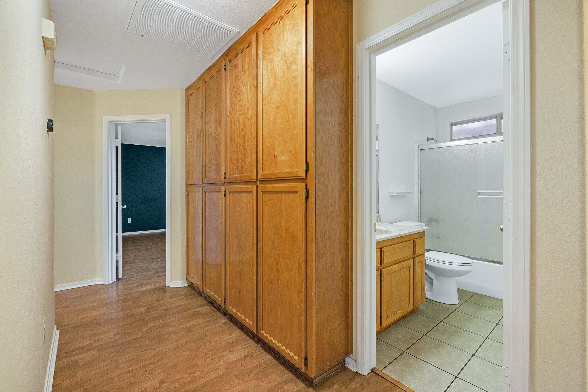 1677 River Springs Avenue