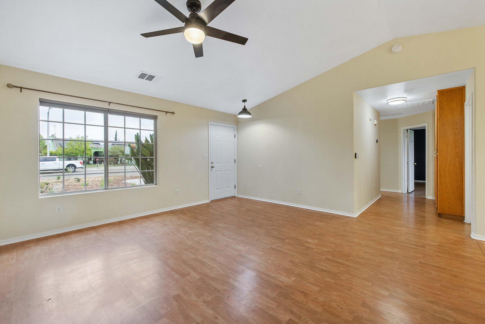 1677 River Springs Avenue