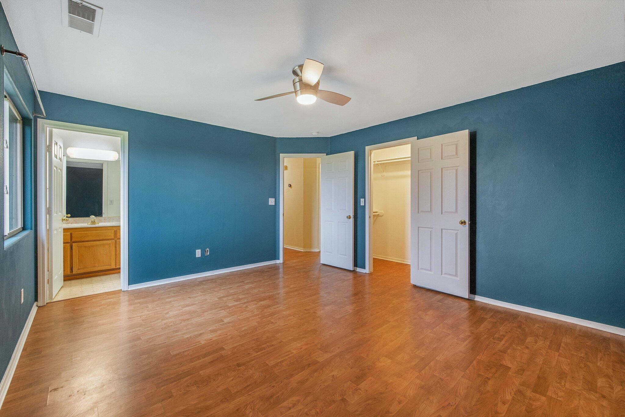 1677 River Springs Avenue