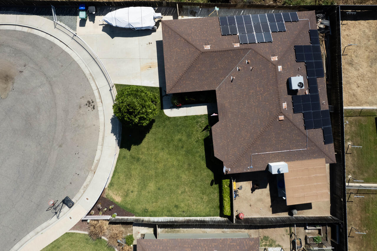 1101 W Median Avenue