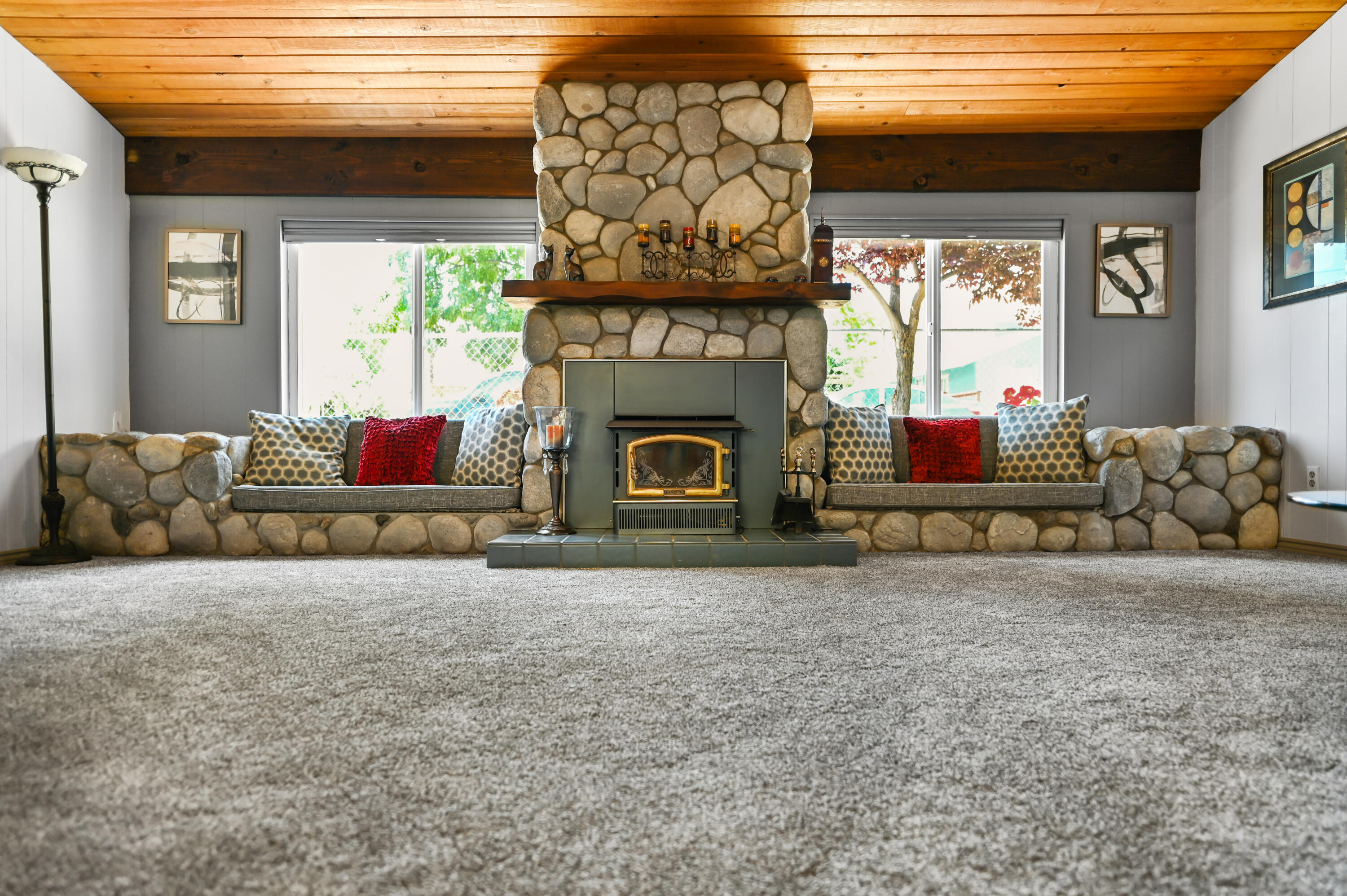 35279 Tule River Drive